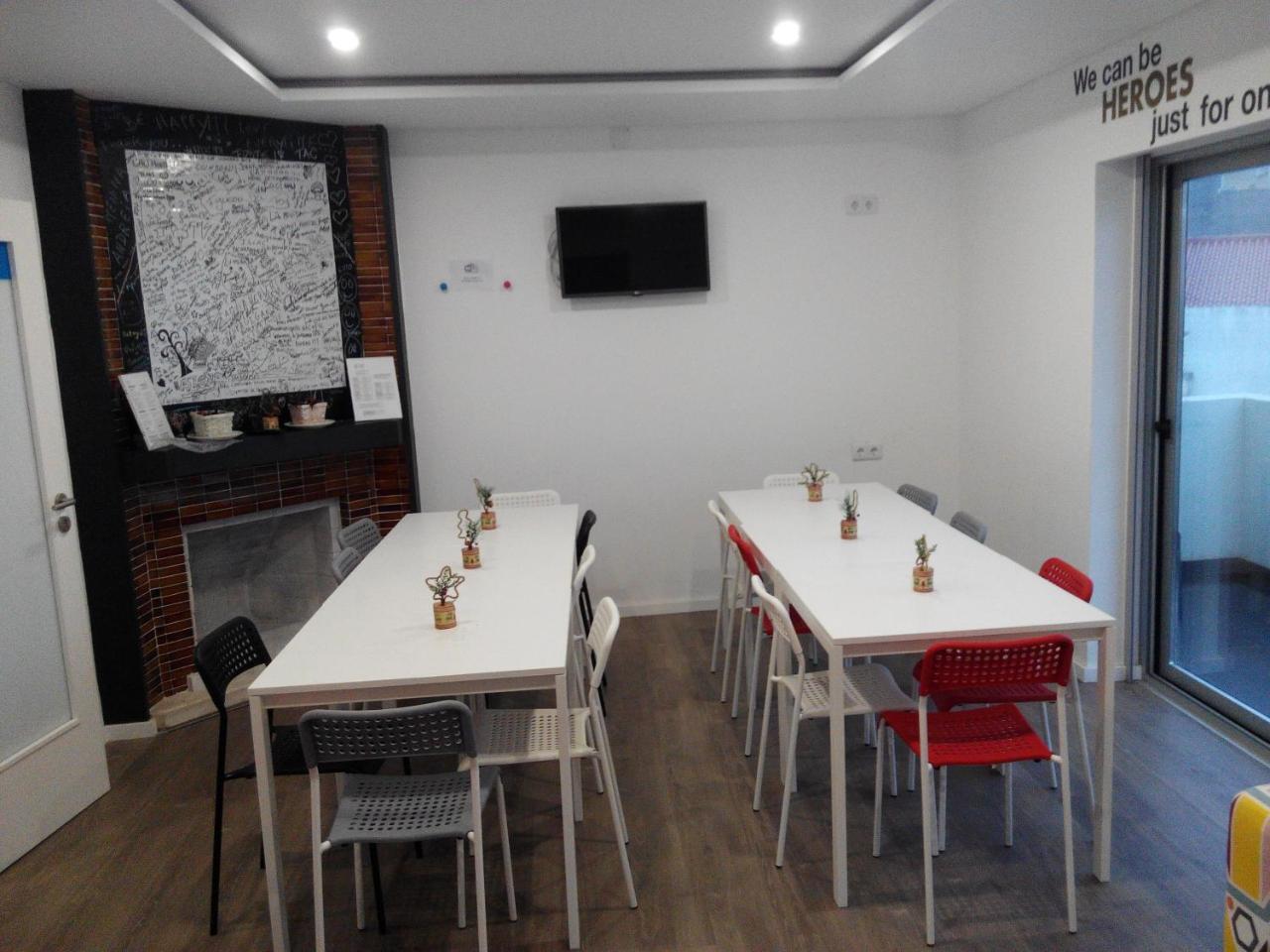 Uau Hostel Figueira da Foz Extérieur photo